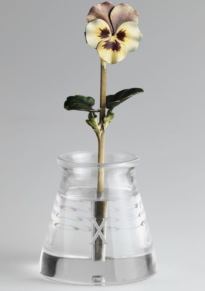 A Little Bird - An Insider's Guide to London