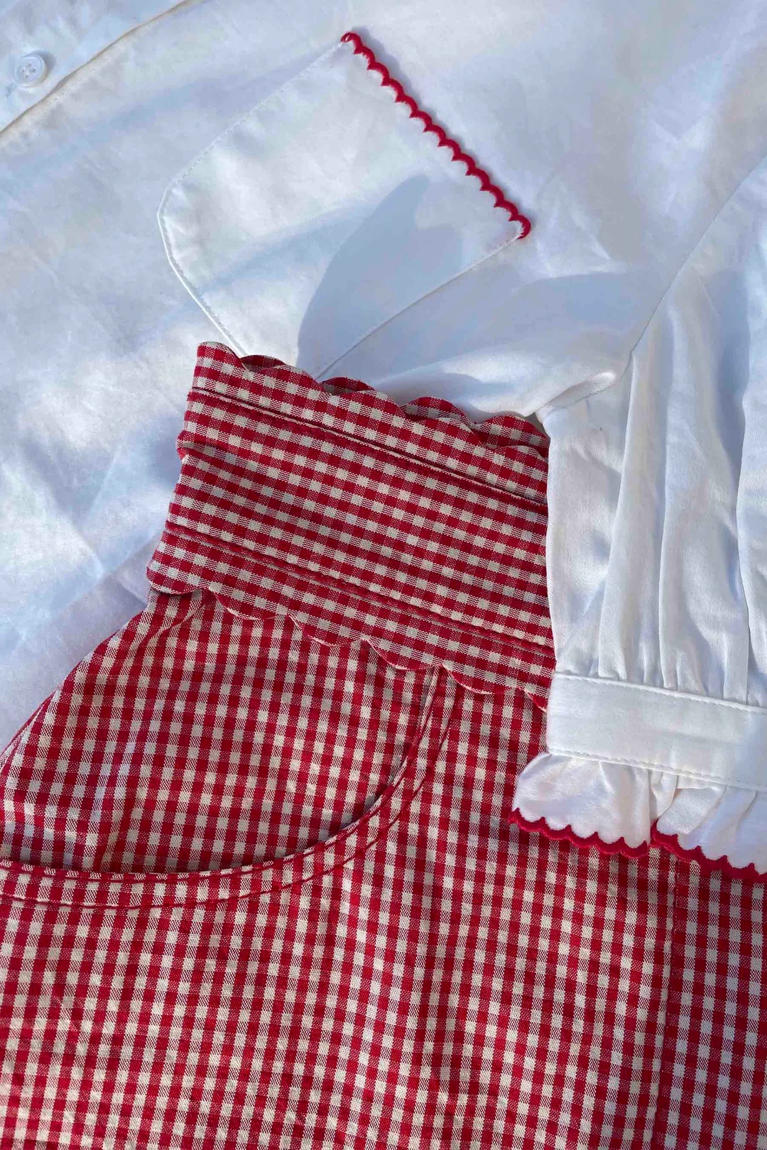 Yolke Shorts