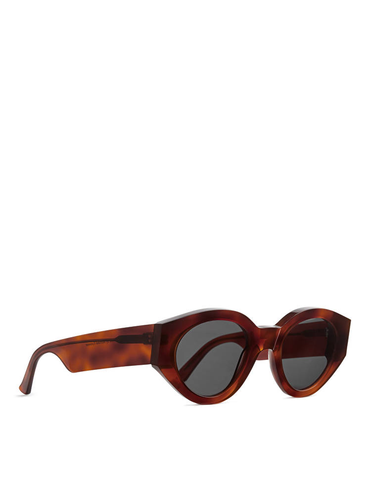 A Little Bird selects the best sunglasses