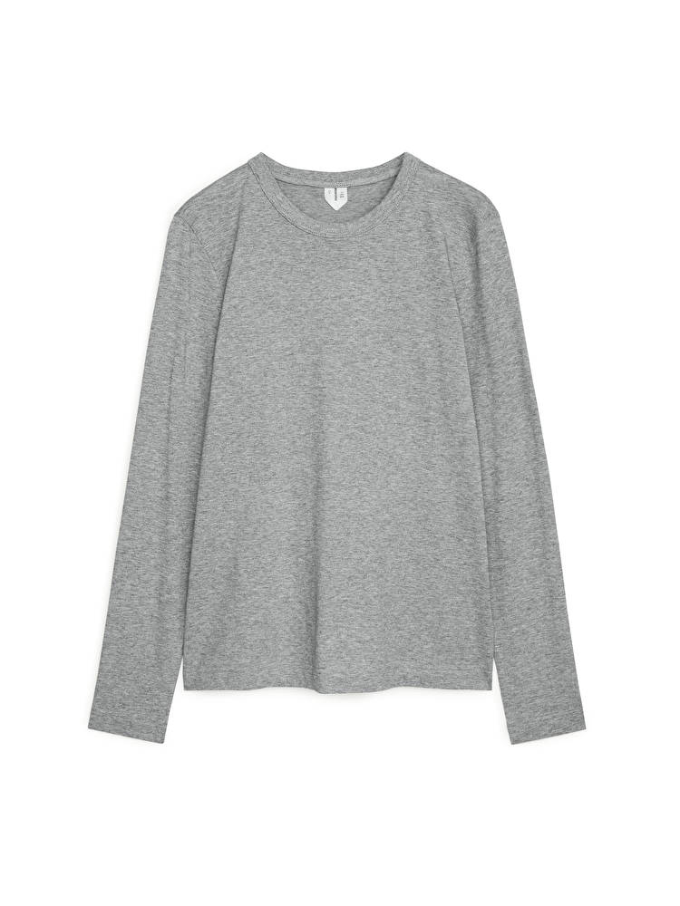 A Little Bird finds new season t-shirts