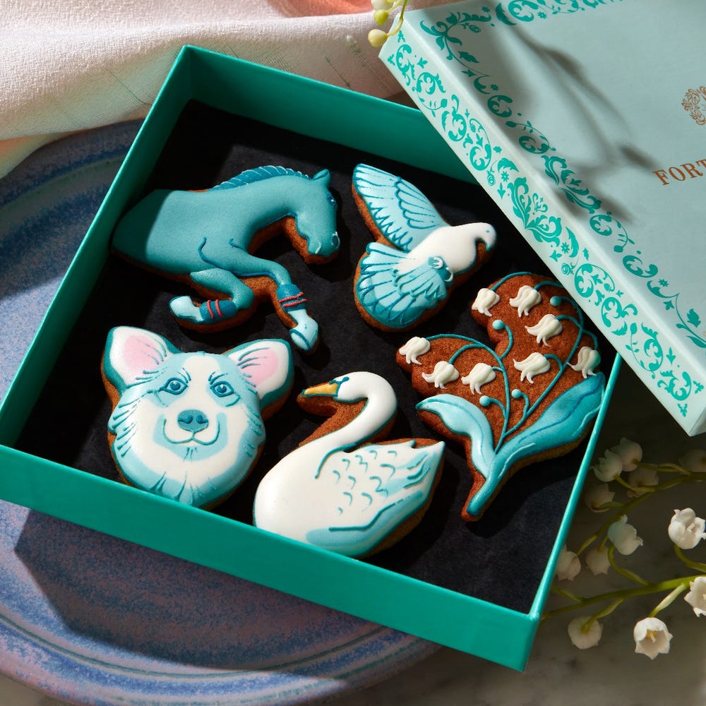 A Little Bird - Fortnum's Jubilee Biscuits