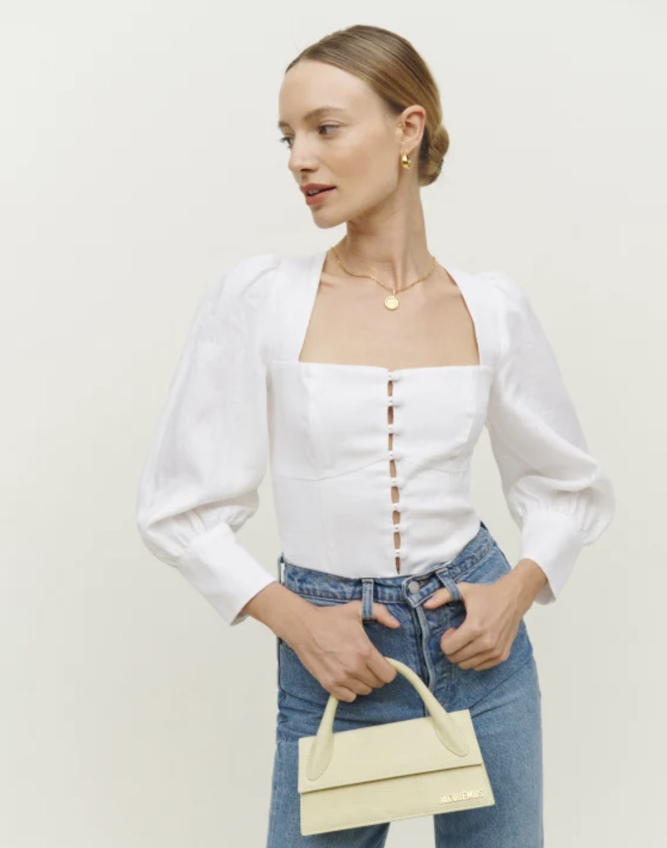 A Little Bird find the best linen items for spring & summer