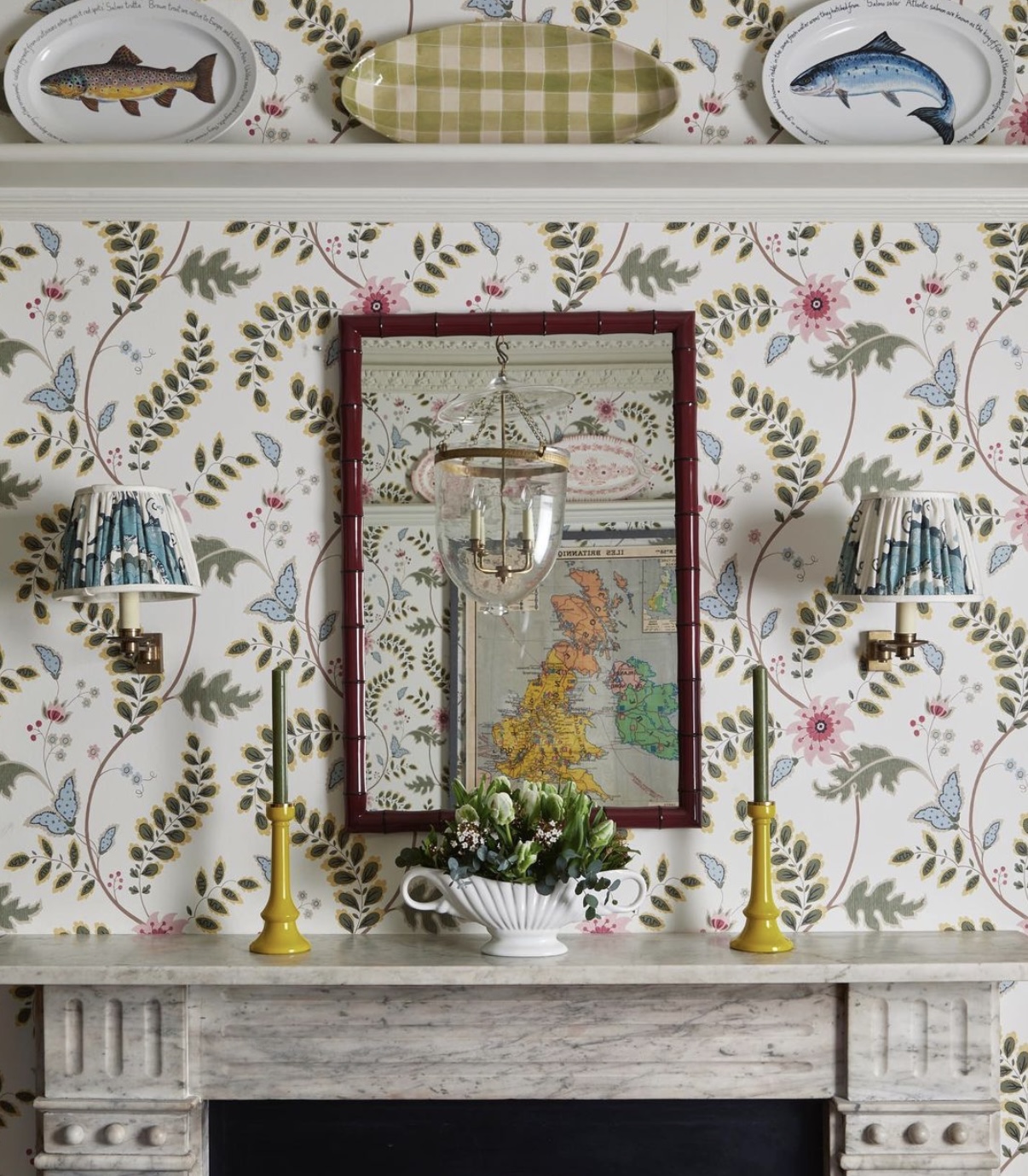 A Little Bird Salvesen Graham Wallpaper