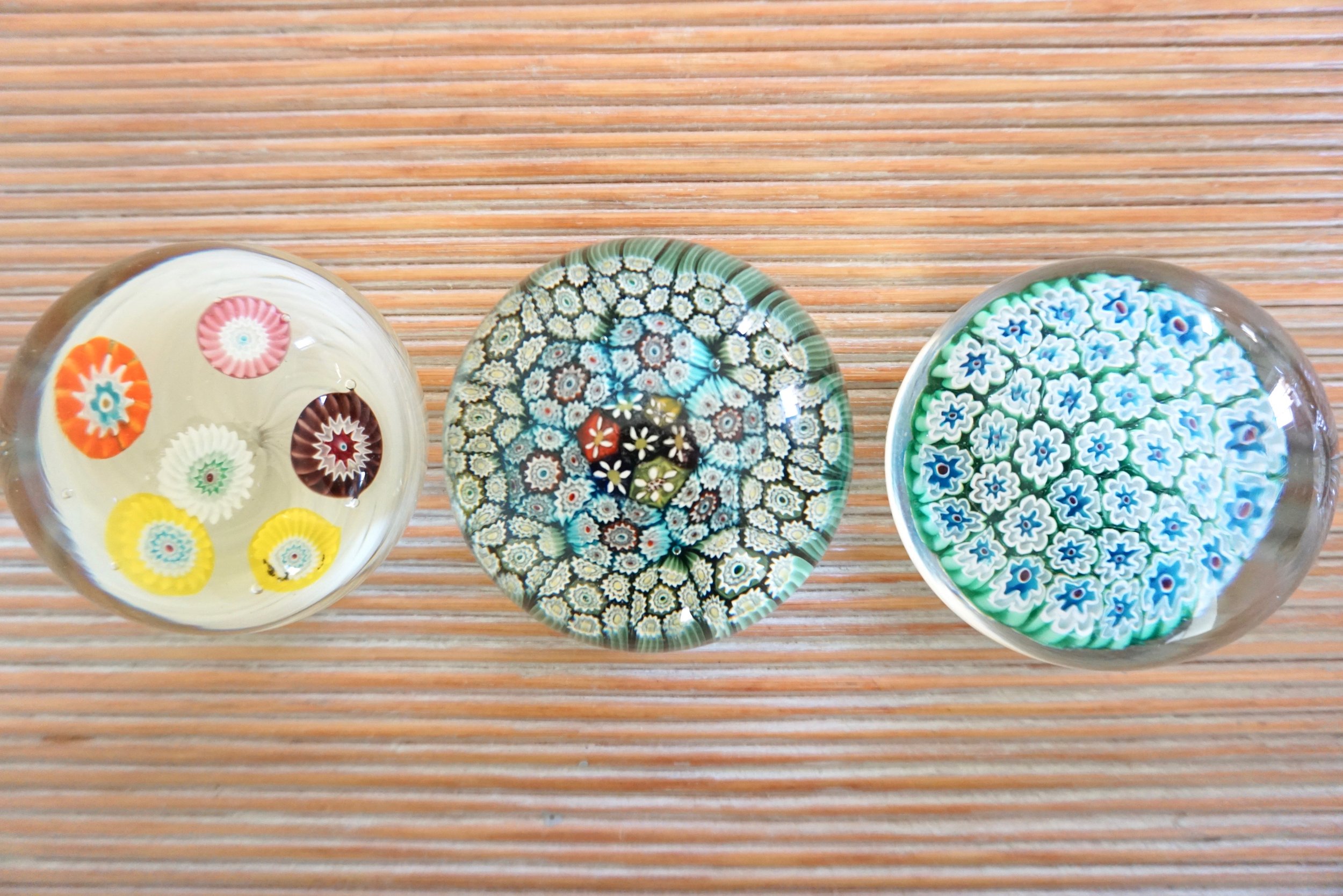 A Little Bird - Murano paperweights