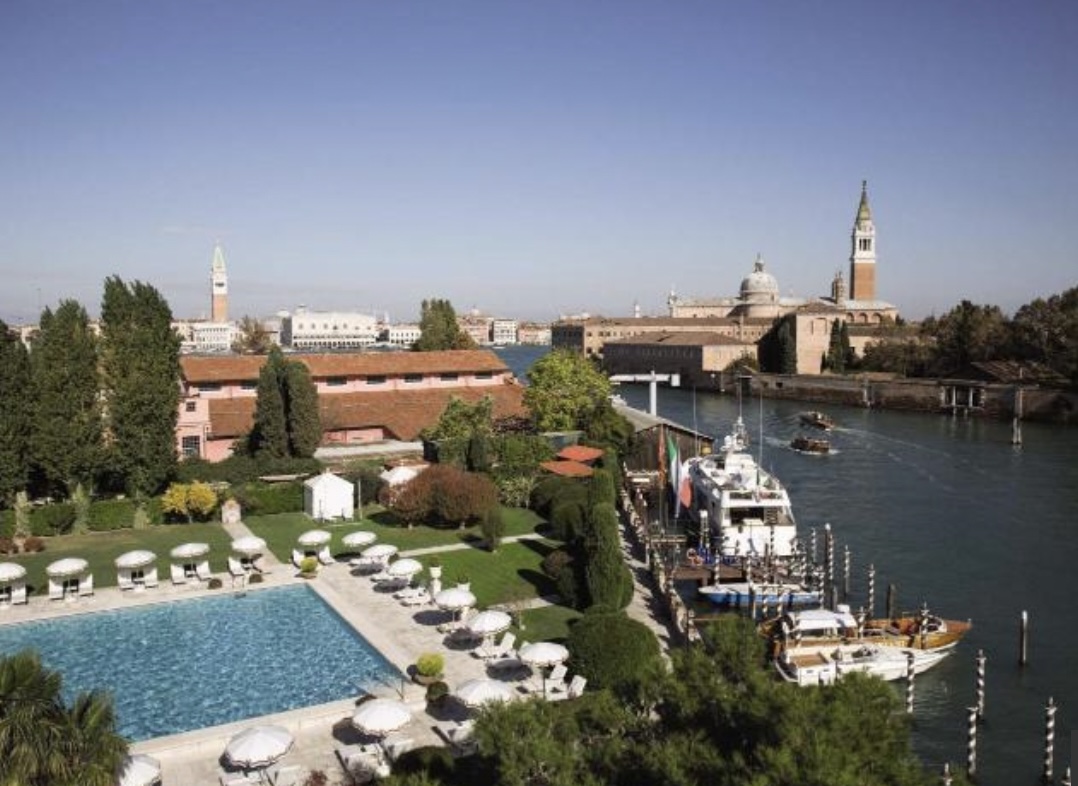 A Little Bird Cipriani Hotel venice