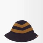 A Little Bird - cashmere hat