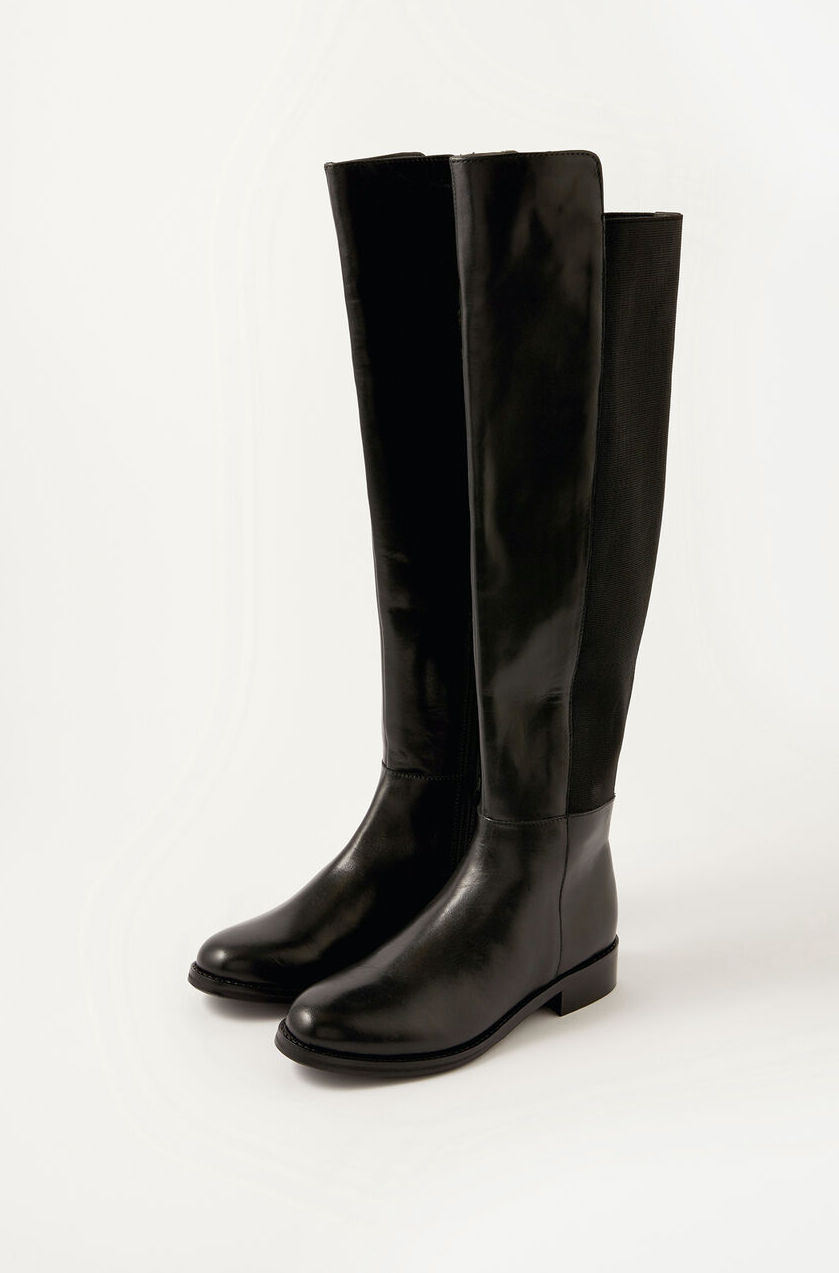 A Little Bird - boots