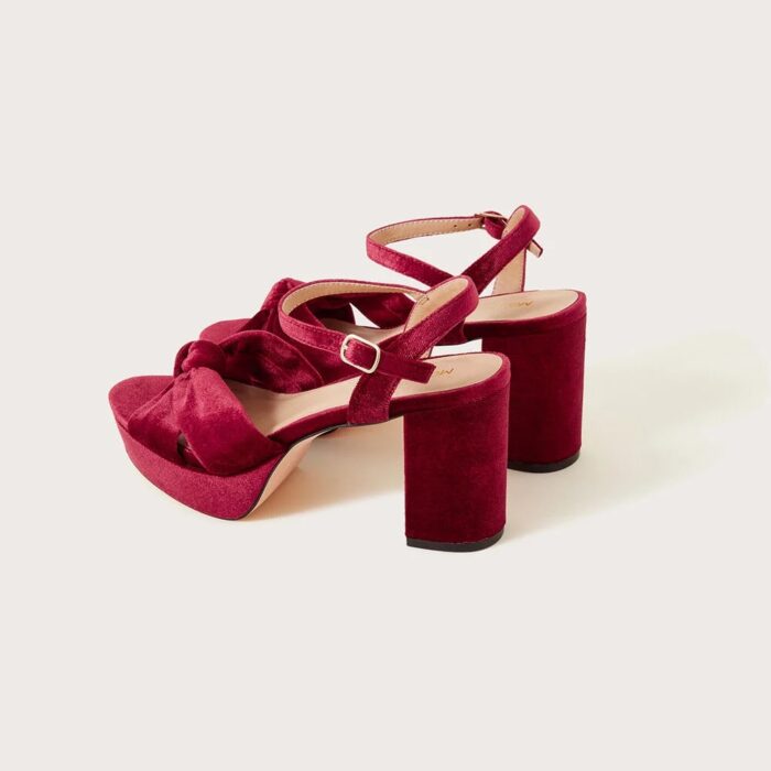 View of Velvet Knot Platforms - A Little Bird
